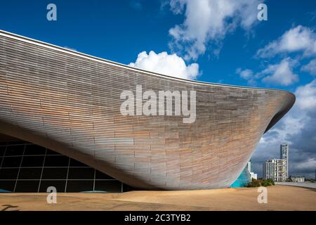 Detail view of timber cladding. London Aquatics Centre, London, United Kingdom. Architect: Zaha Hadid Architects, 2013. Stock Photo