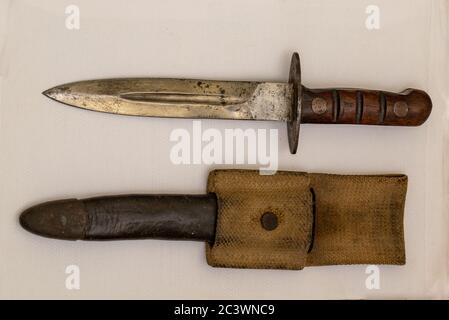 ww2 Indian paratrooper knife Stock Photo