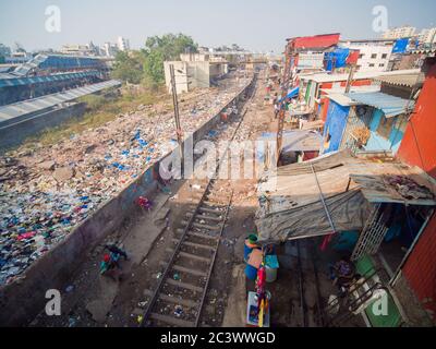 Mumbai Slum Poverty Poor People ( Bombay ) India Stock Photo - Alamy