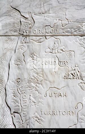 Map on the Frontier monument, Oregon State Capitol building in Salem Stock Photo