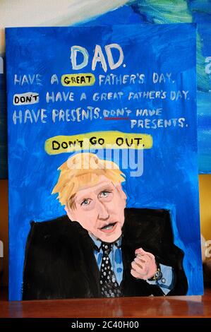 Portland. 23rd June 2020. Coronavirus. Dorset dad, Stuart (67) gets hand-painted humour, from daughter, on Fathers Day.credit: stuart fretwell/Alamy L Stock Photo