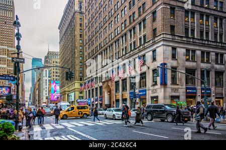 New York City, U.S.A, May 2019, urban scene on the 7th Ave & W 31st Stock Photo