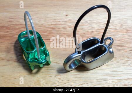 guide mode belay device