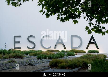 23 June Bavaria Aschheim Bei Munchen The Escada Logo Can Be Seen At The Headquarters Of The Fashion Company Photo Tobias Hase Dpa Stock Photo Alamy