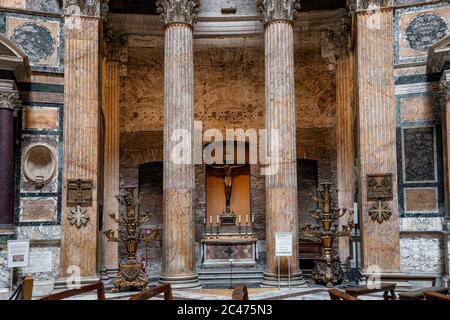 Pantheon of Rome: the apse of the building on the South side Stock Photo