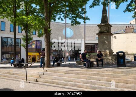 Bonn Square and the Westgate Centre Oxford on a sunny day Stock Photo