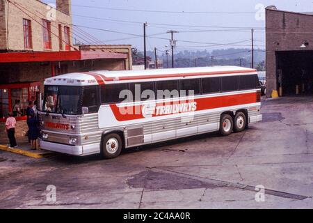 Trailways bus usa hi-res stock photography and images - Alamy