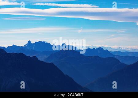 Mountain silhouette, view from Loser to the Gosaukamm and Dachstein massif, Altaussee, Salzkammergut, Steiermarkt, Austria Stock Photo