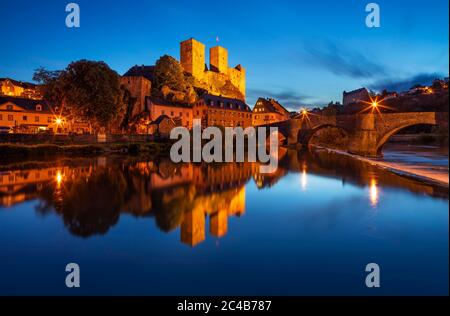 Castle and town of Runkel with medieval stone bridge at dusk, reflected in the river Lahn, Runkel, Hesse, Germany Stock Photo