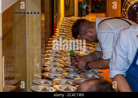 Michelin Star Chef Nick Bril on the Rheingau Gourmet Festival in Hattenheim, Eltville am Rhein, Germany Stock Photo