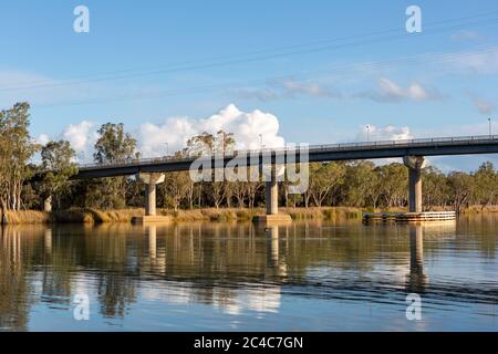 Murray River at Berri, South Australia Stock Photo - Alamy