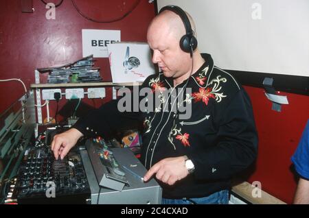 Frank Black DJing at the Barfly Camden Town London 21st June 2003, England, United Kingdom. Stock Photo