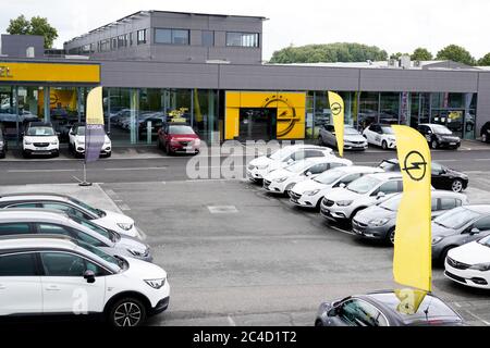 Bordeaux , Aquitaine / France - 06 20 2020 : opel car sign logo and dealership building Stock Photo