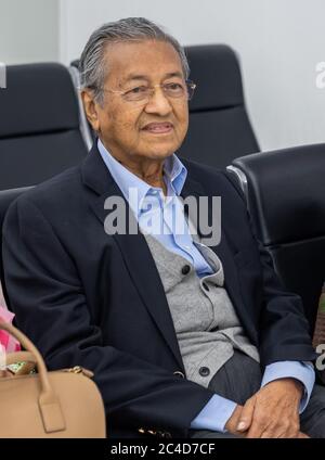Tun Dr. Mahathir Mohamed, the ex Prime Minister of Malaysia at Narita International Airport, Tokyo, Japan Stock Photo