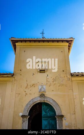 Trisulti Charterhouse is a former Carthusian e Cistercian monastery, in Collepardo, province of Frosinone, Lazio, central Italy. The entrance to the a Stock Photo