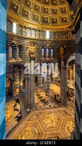 Interior view of dome and floor of Siena Cathedral, Italy Stock Photo