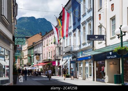 Bad Ischl: Old Town, street Pfarrgasse, summit Katrin in Salzkammergut, Oberösterreich, Upper Austria, Austria Stock Photo