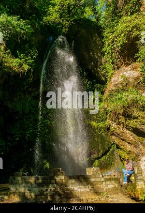 Jibhi Falls, Jibhi, Tirthan Valley, Himachal Pradesh, India Stock Photo