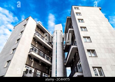 1950s council house Sulkin House designed by Denys Lasdun, Globe Town, London, UK Stock Photo