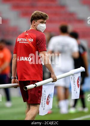 Kilian Ludewig of Muenchen in action during the 3. Liga match between  Fotografia de notícias - Getty Images