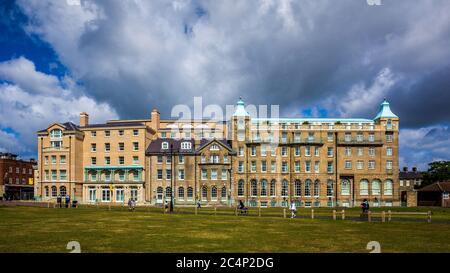 The University Arms Hotel Cambridge - side view of redeveloped University Arms Hotel in Central Cambridge UK - reopened 2018 John Simpson Architects Stock Photo