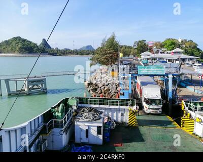 SURAT THANI, THAILAND - FEBRUARY, 2020 : The Ferry service, Raja Ferry, round-trip route Donsak to Koh Samui and Sea Cruiser, traveling between Koh Sa Stock Photo