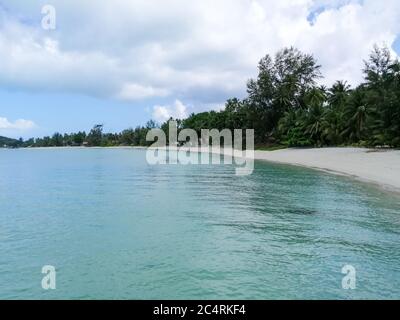 Koh Samui İsland Beach,  Empty  beach during coronavirus park and beach closures on sunny summer morning. Stock Photo