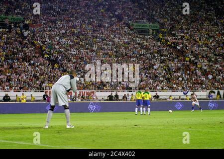 Darijo Srna taking free kick shot during friendly game Croatia - Brazil 2005, Split, Croatia Stock Photo