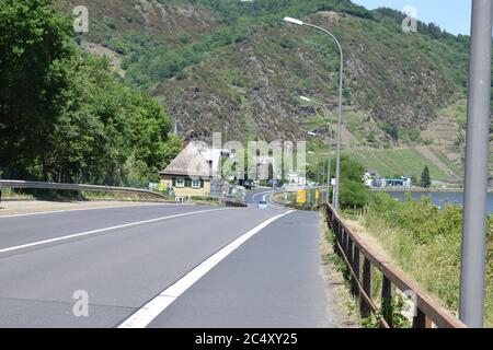 Mosel valley waterfront road in Treis-Karden Stock Photo