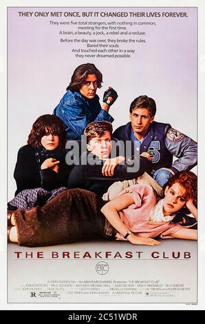'The Breakfast Club (1985) directed by John Hughes and starring Emilio Estevez, Judd Nelson, Molly Ringwald, Paul Gleason, Ally Sheedy and Emilio Estevez. A mixed group of teenagers from different cliques bond whilst in high school detention in this much loved coming-of-age teen comedy Stock Photo