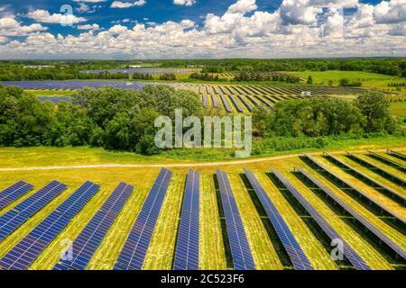 Solar farm - Lapeer Turrill Solar Plant, DTE Energy, Lapeer, Michigan, USA Stock Photo