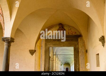 Auf einem Hügel nahe Siena befindet sich die Certosa di Pontignano, ein ehemalige Kloster, heute als Gästehaus der Universität Siena. Stock Photo