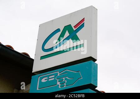Bordeaux , Aquitaine / France - 06 20 2020 : credit agricole ca logo and atm sign of french bank office Stock Photo