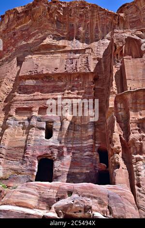 Urn tomb - the first of famous Royal Tombs, Petra, Jordan Stock Photo ...