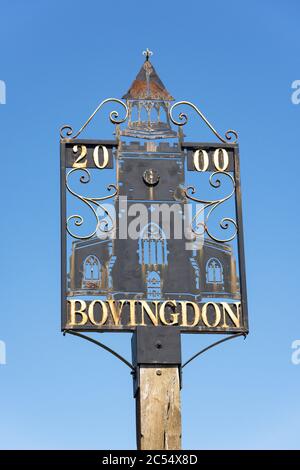 Village sign, Bovingdon High Street, Bovingdon, Hertfordshire, England, United Kingdom Stock Photo