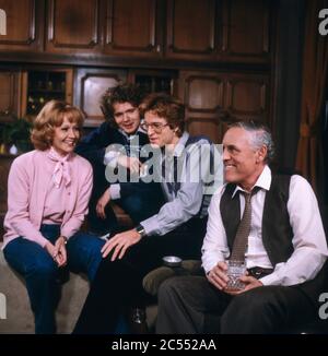 Liselotte Pulver in the 1970s with the children Melisande (l), Marc ...