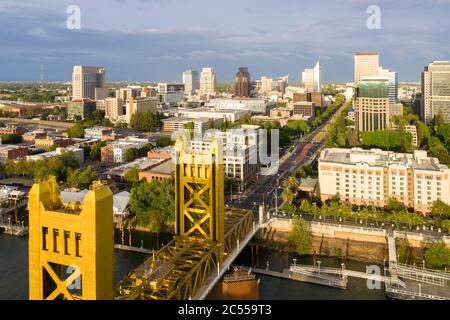 Aerial views of the downtown Sacramento skyline from above the golden Tower Bridge Stock Photo
