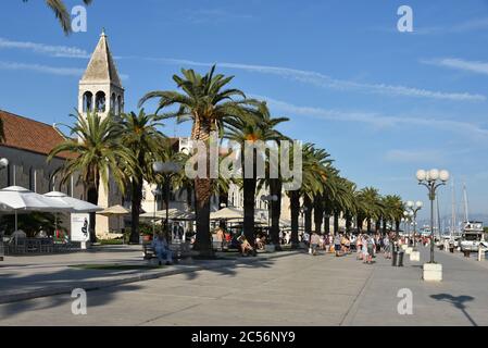 Europe, Croatia, Dalmatia, Adriatic coast, Trogir, harbor, shore Stock Photo