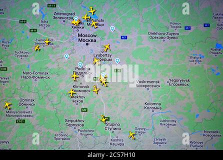 air traffic over Moscow region ( 01 july 2020, UTC 08.42 ) on Internet, with Flightradar 24 site.  Conoravirus pendemic period Stock Photo