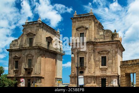 Porta Felice is a monumental City Gate of Palermo; built in Renaissance and Baroque styles between the 16 and 17th centuries, Palermo, Sicily, Italy Stock Photo