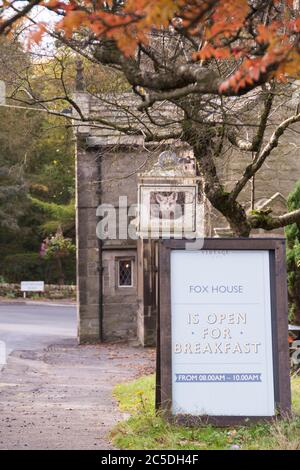 The Fox House, Hathersage Road, Sheffield Stock Photo - Alamy