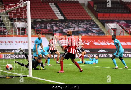 Sander Berge #8 of Sheffield United during the game Stock Photo - Alamy