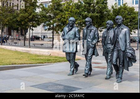 Beatles Statue. Liverpool Pier Head Stock Photo