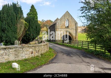 Easby Abbey Gatehouse near Richmond in North Yorkshire, England Stock Photo