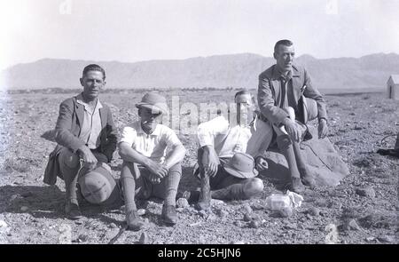 Khaki shorts history online