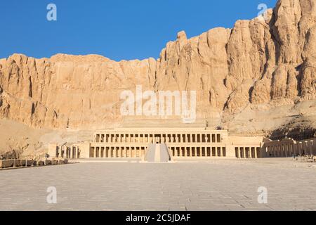 Hatshepsut temple of Deir Al Bahari, Luxor, Egypt Stock Photo