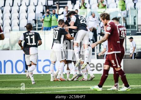 Turin, Italy. 04th July, 2020. Juventus FC celebrates during the The Serie A football Match Juventus FC vs Torino. Juventus won 4-1, at Allianz Stadium in Turin (Photo by Alberto Gandolfo/Pacific Press) Credit: Pacific Press Agency/Alamy Live News Stock Photo