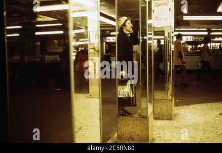 HERALD SQUARE SUBWAY STATION Stock Photo - Alamy