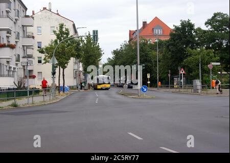 Schmidt-Knobelsdorf-Straße Ecke Seeburger Straße, Seeburger Weg, Lutoner Straße in Berlin-Spandau.