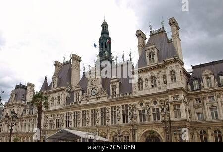 The Hotel de Ville (Hotel de Ville) in Paris, France. Stock Photo